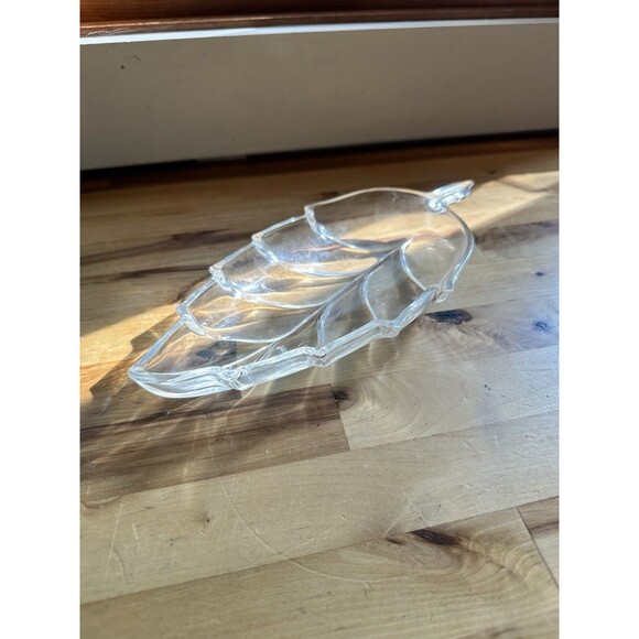 Vintage Clear Leaf Shaped Candy Nut Trinket Relish Dish --9" X 4" - Picture 1 of 5